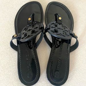 Iconic Tory Burch Sandals Sz 9.5